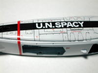 �G���W���i�Z��